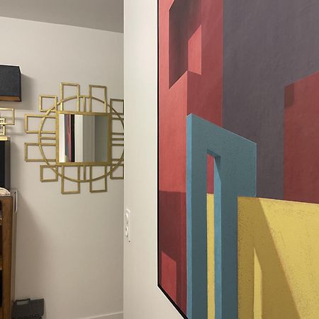 Chambre Suite Privee A Boulogne Bagian luar foto